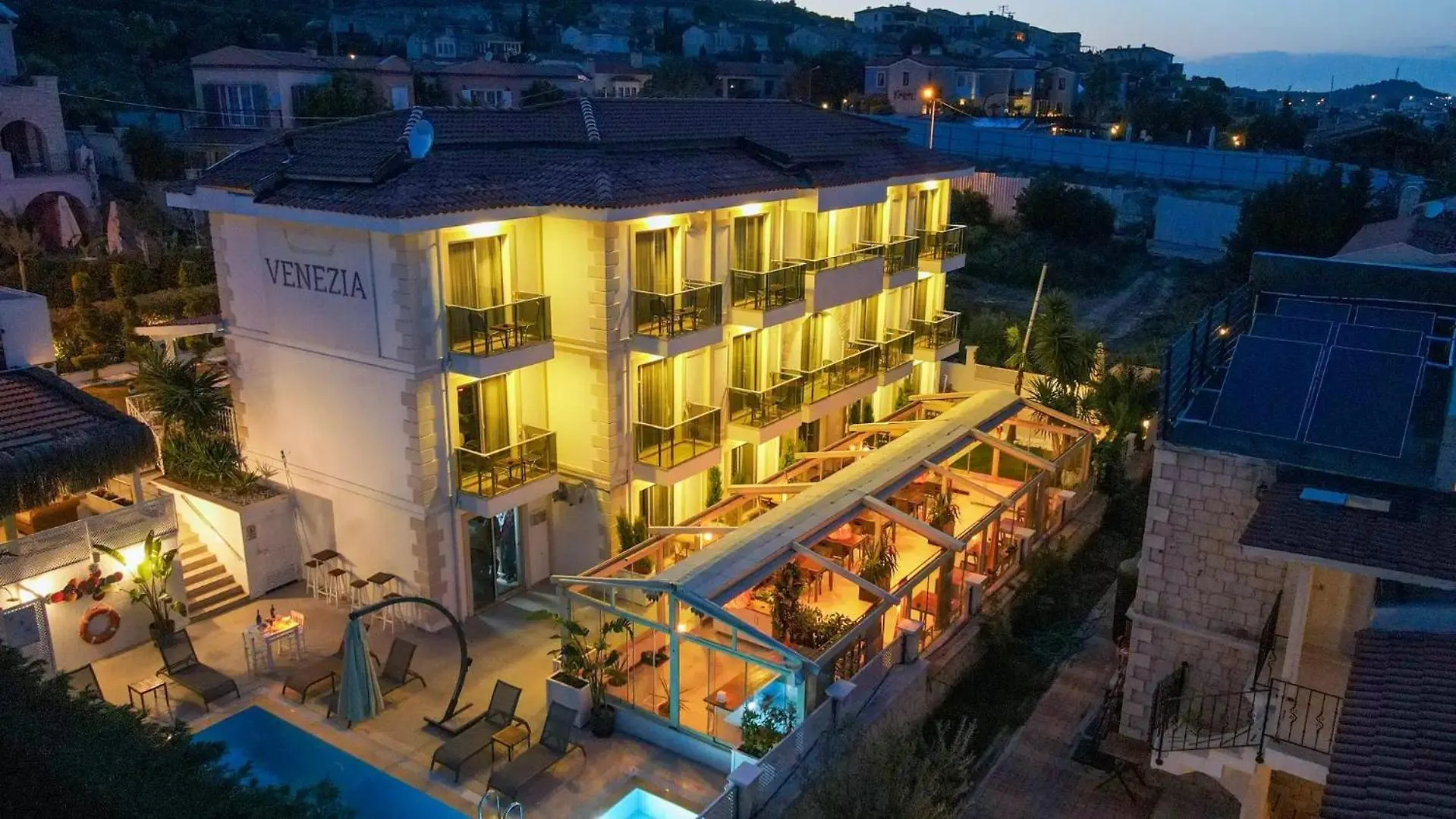 Venezia Alacati Hotel