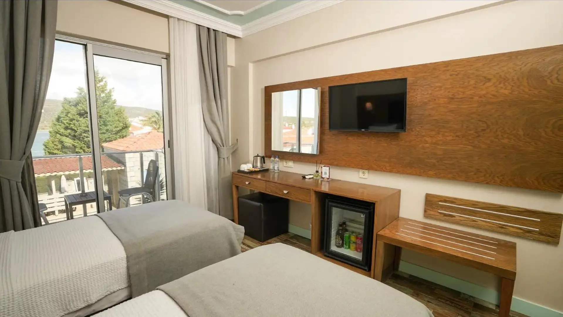 Venezia Alacati Hotel